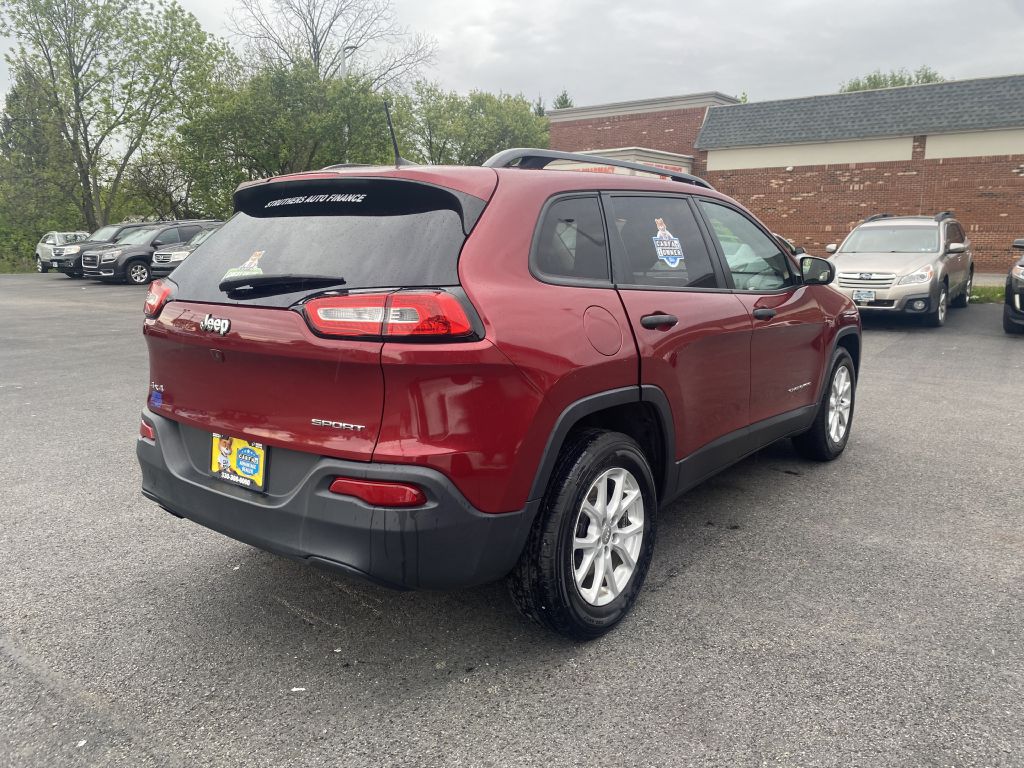 Photo 5 of this JEEP CHEROKEE