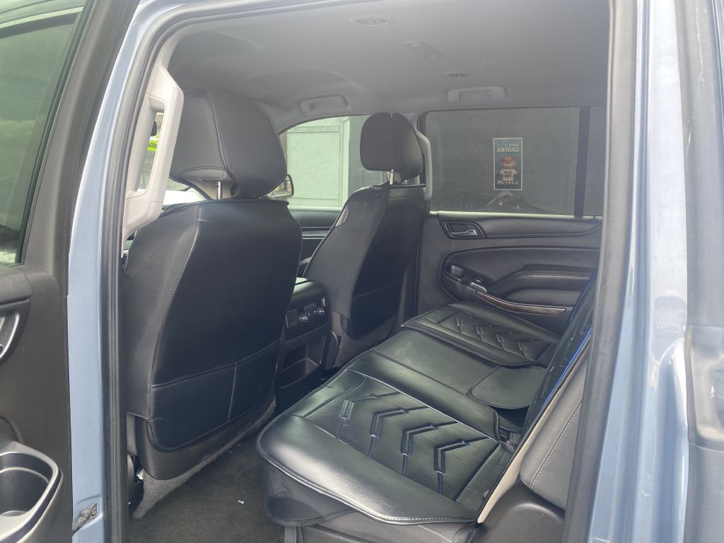 Photo 15 of this CHEVROLET SUBURBAN