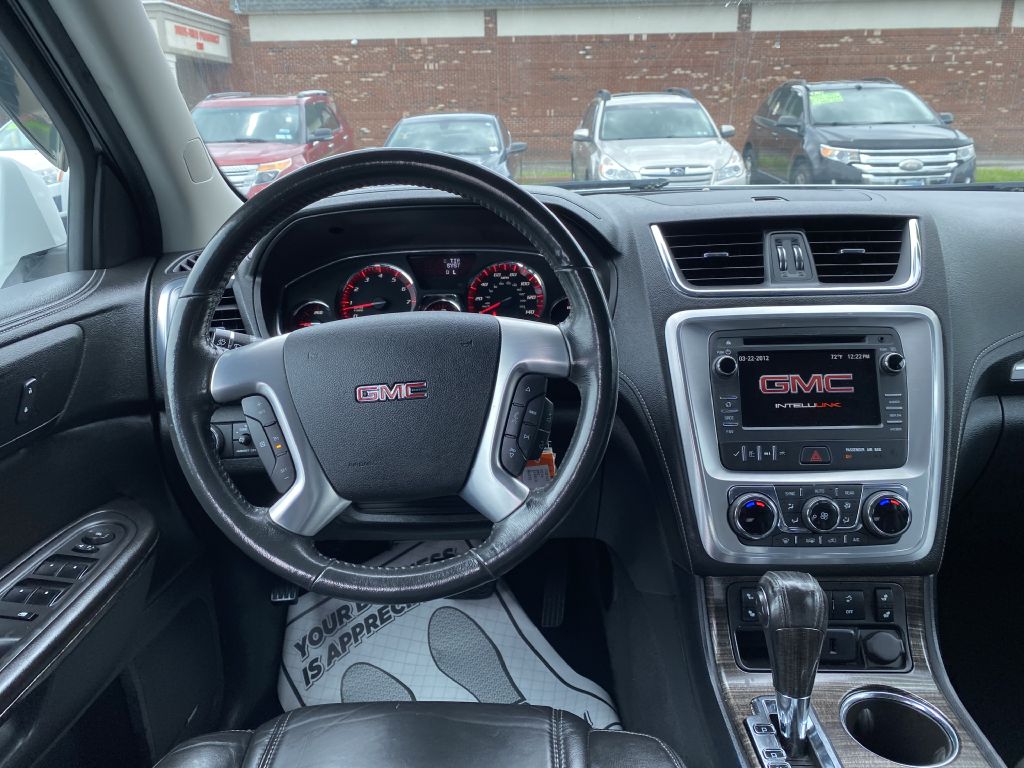 Photo 10 of this GMC ACADIA