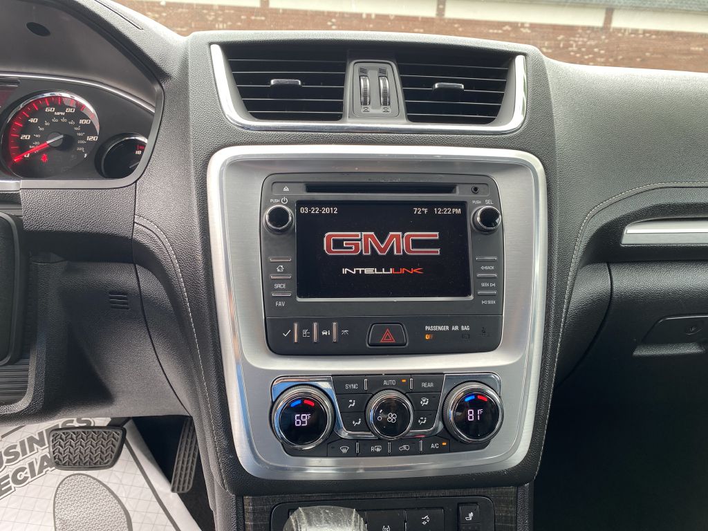 Photo 13 of this GMC ACADIA
