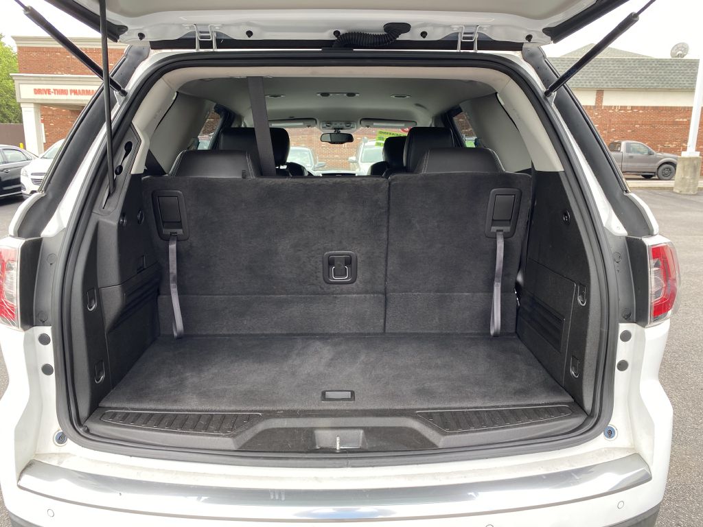 Photo 17 of this GMC ACADIA