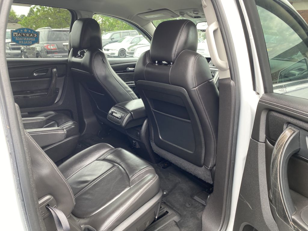 Photo 18 of this GMC ACADIA
