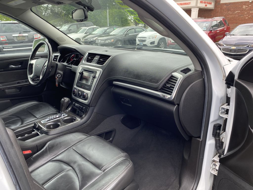 Photo 19 of this GMC ACADIA