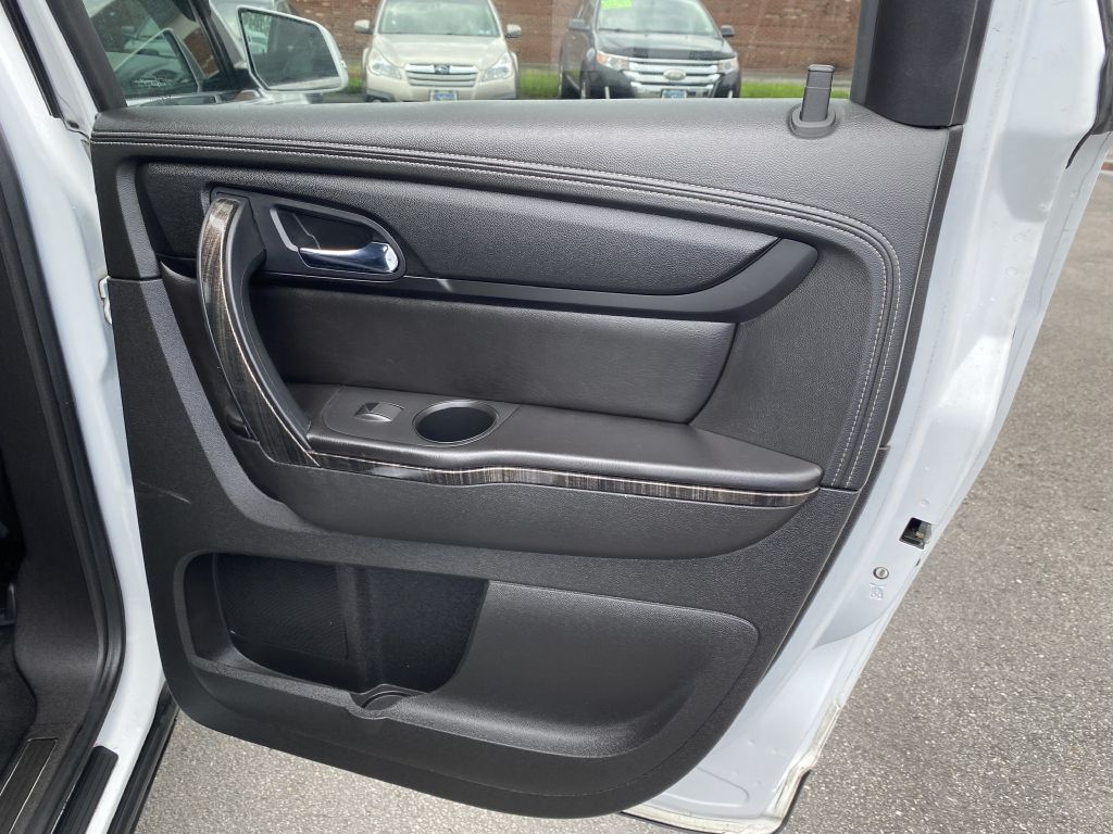 Photo 23 of this GMC ACADIA