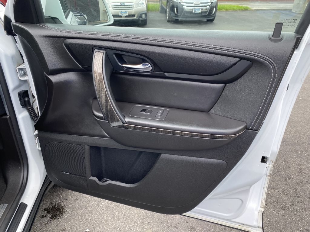 Photo 24 of this GMC ACADIA