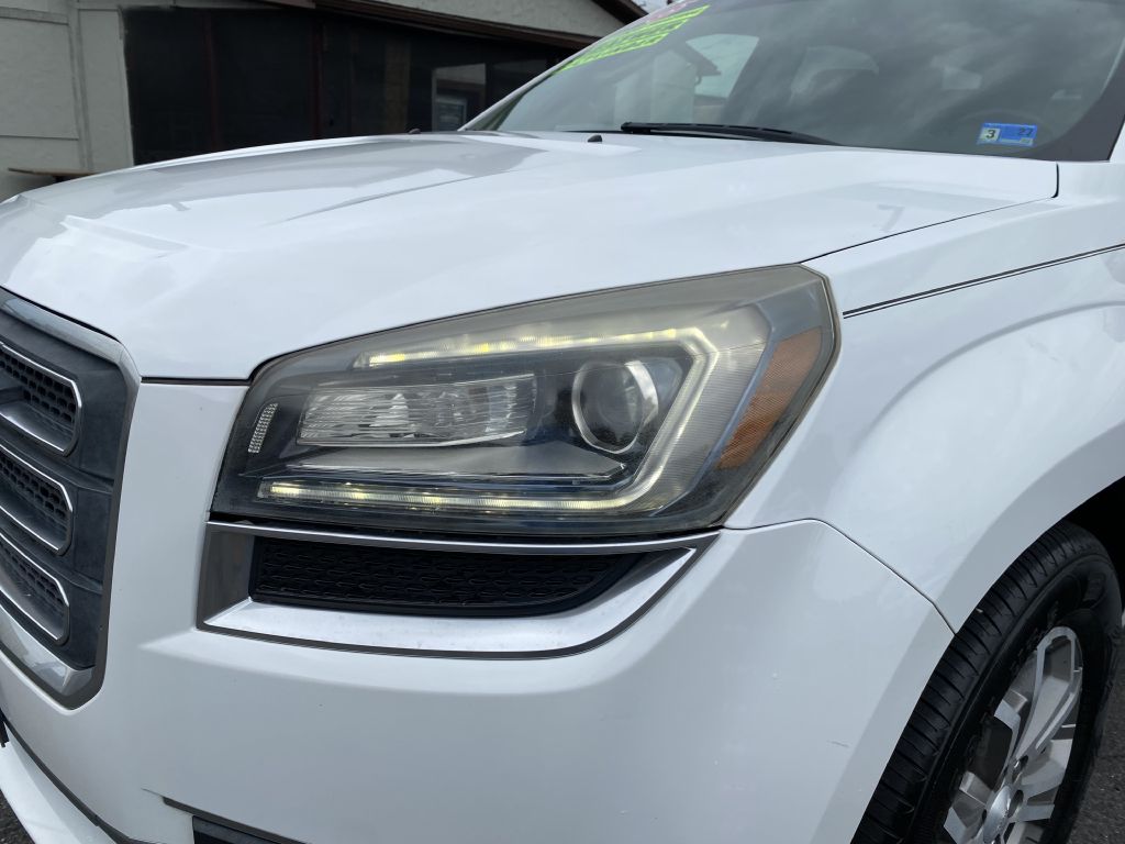 Photo 26 of this GMC ACADIA