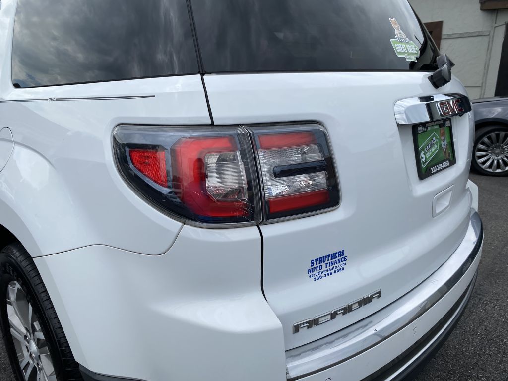 Photo 27 of this GMC ACADIA