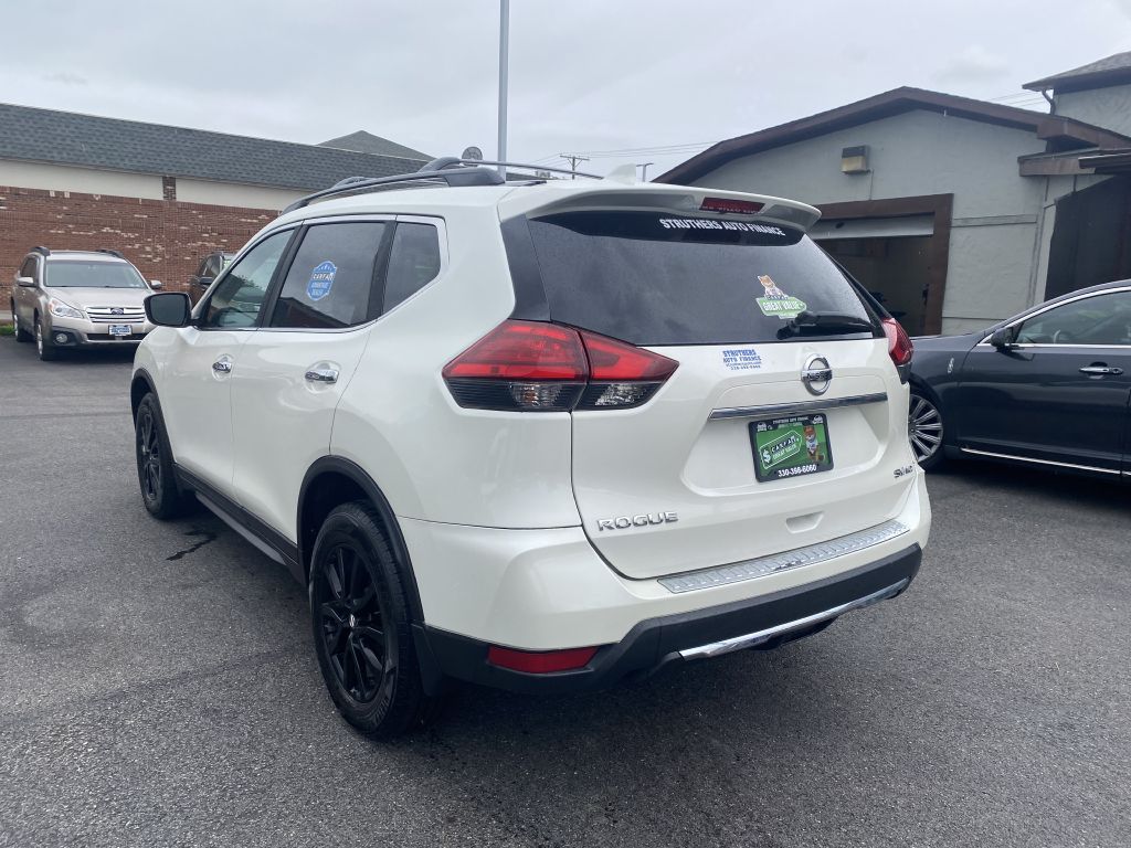 Photo 7 of this NISSAN ROGUE