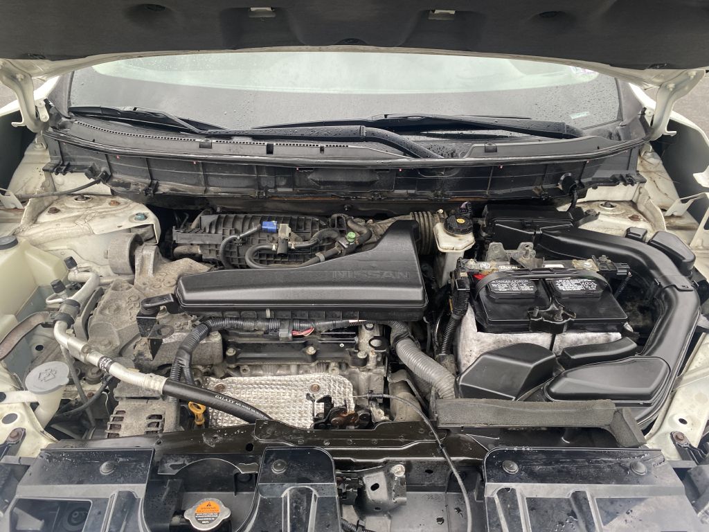 Photo 24 of this NISSAN ROGUE