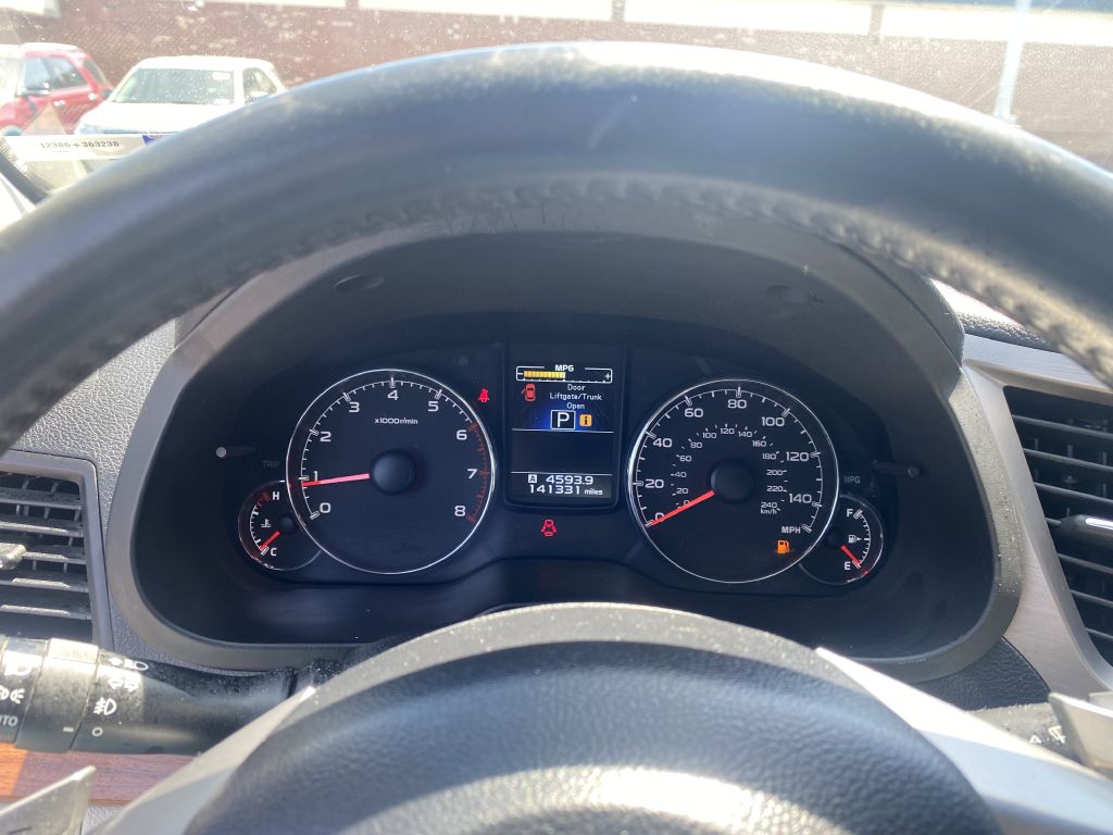 Photo 12 of this SUBARU OUTBACK