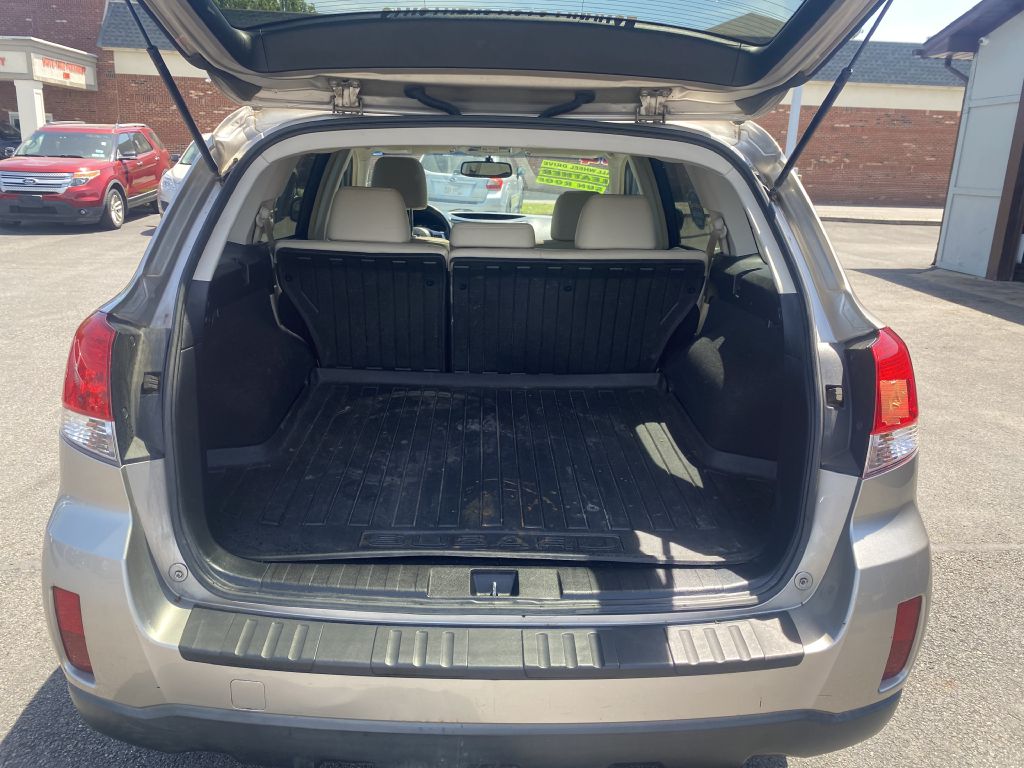 Photo 16 of this SUBARU OUTBACK
