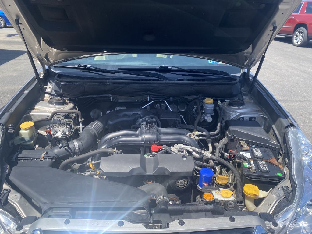 Photo 24 of this SUBARU OUTBACK