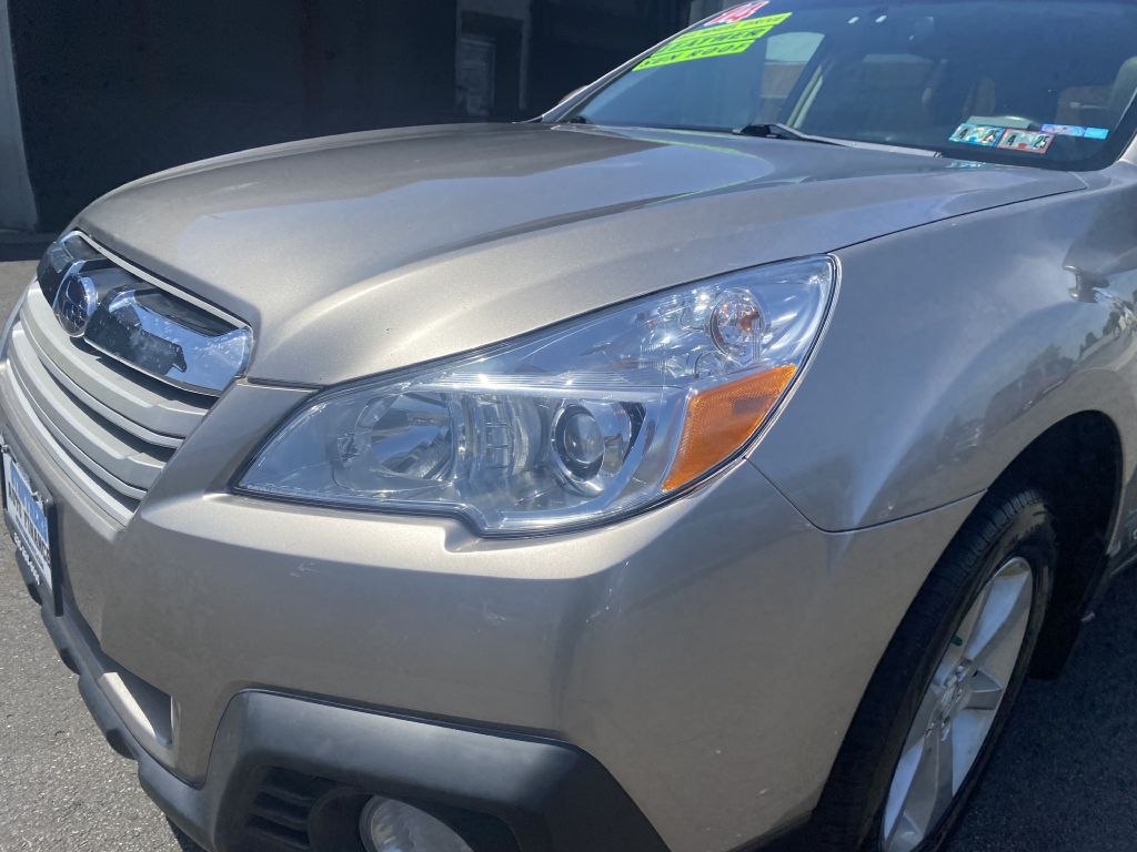 Photo 25 of this SUBARU OUTBACK