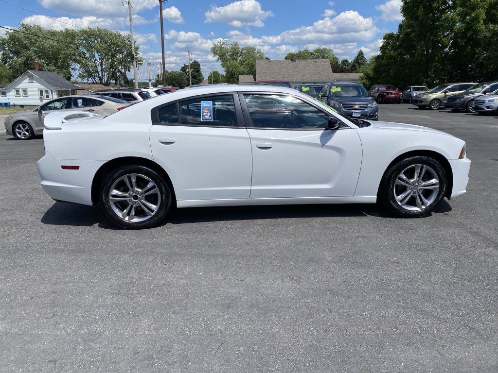 Photo 4 of this DODGE CHARGER