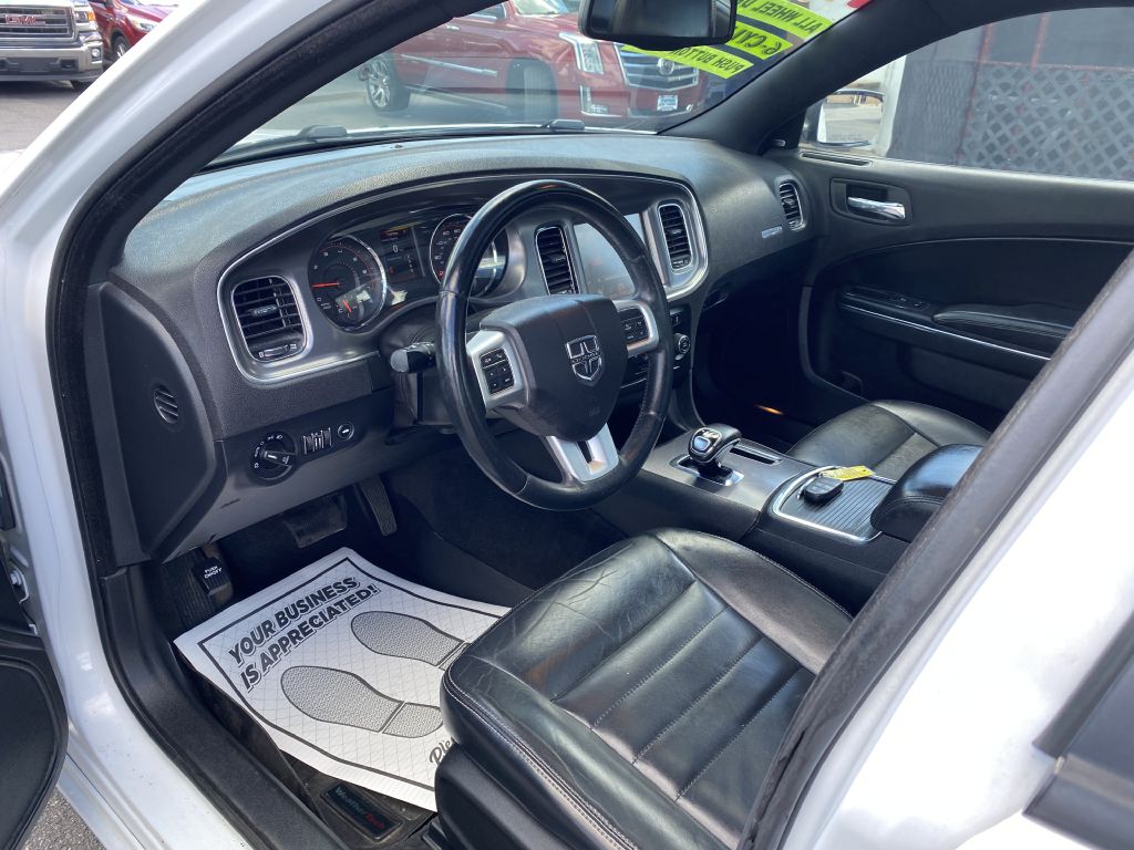Photo 14 of this DODGE CHARGER