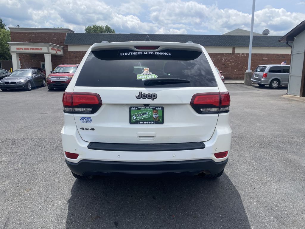 Photo 6 of this JEEP GRAND CHEROKEE