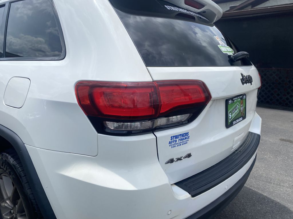 Photo 26 of this JEEP GRAND CHEROKEE