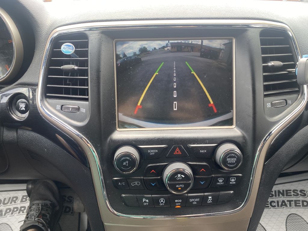 Photo 27 of this JEEP GRAND CHEROKEE