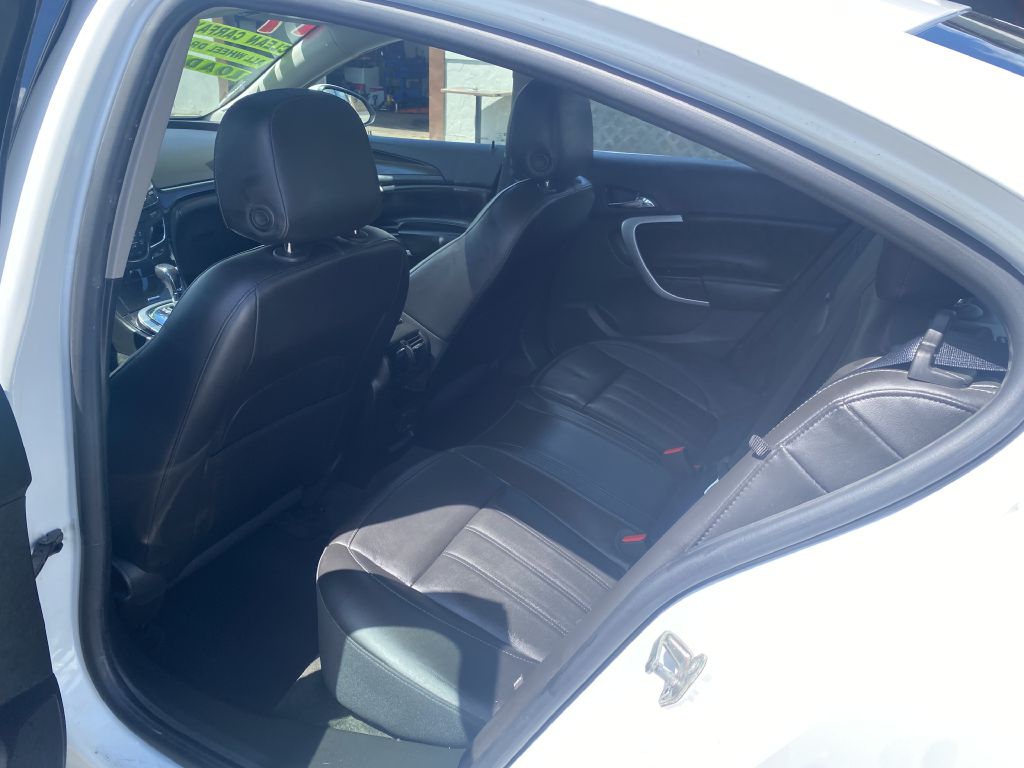 Photo 15 of this BUICK REGAL