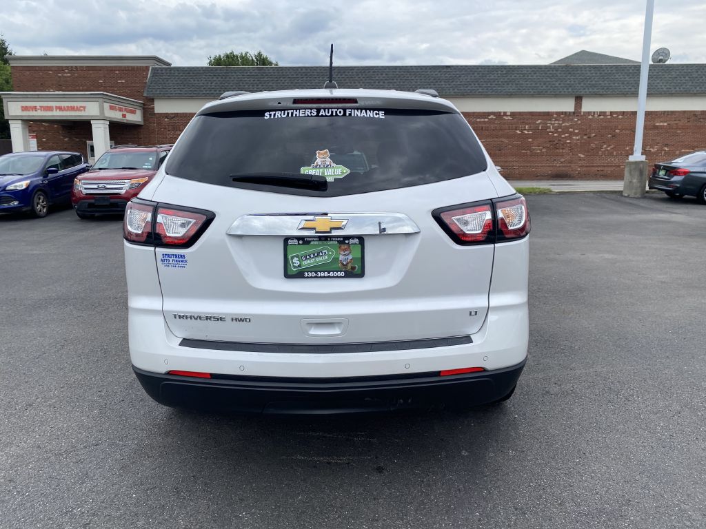 Photo 6 of this CHEVROLET TRAVERSE