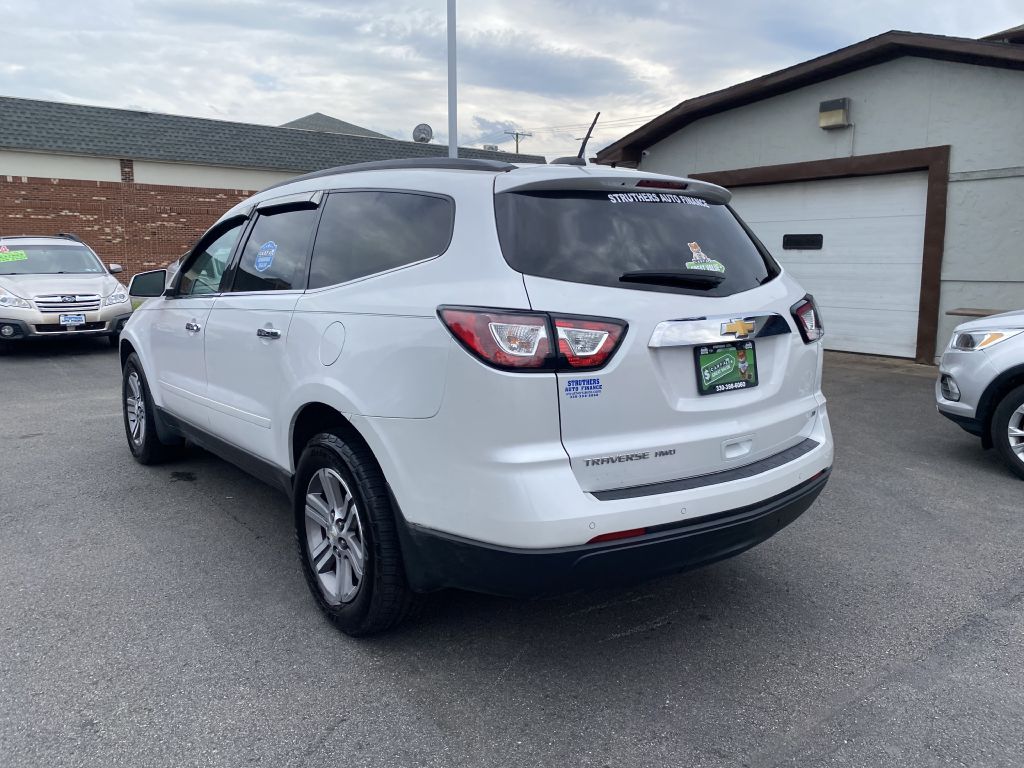 Photo 7 of this CHEVROLET TRAVERSE