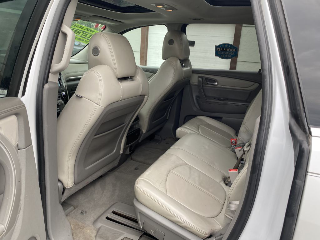 Photo 15 of this CHEVROLET TRAVERSE
