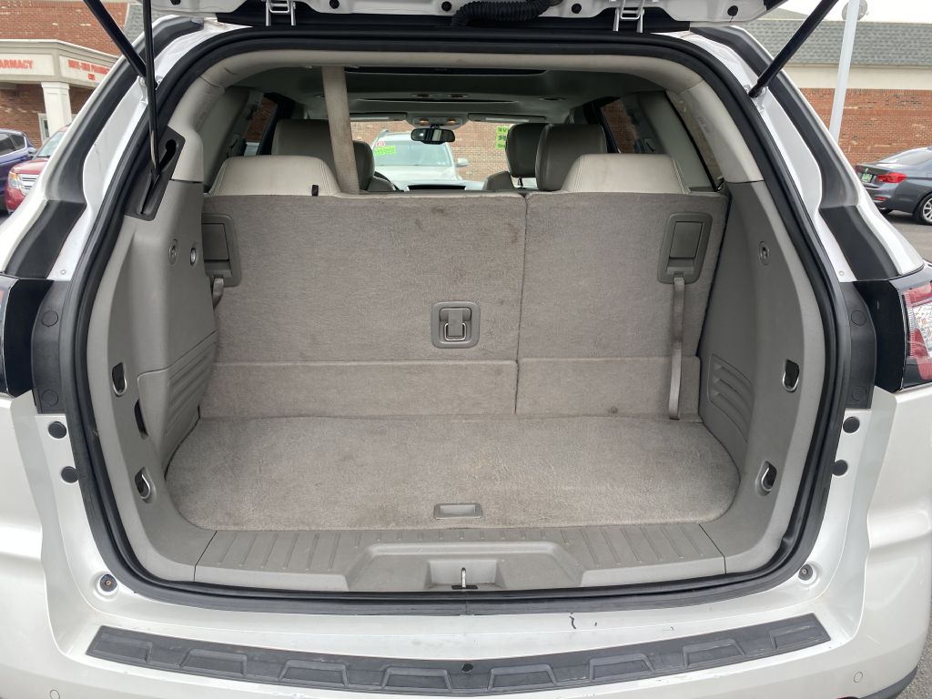 Photo 17 of this CHEVROLET TRAVERSE