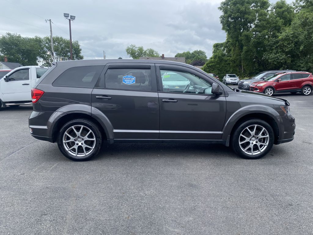 Photo 4 of this DODGE JOURNEY