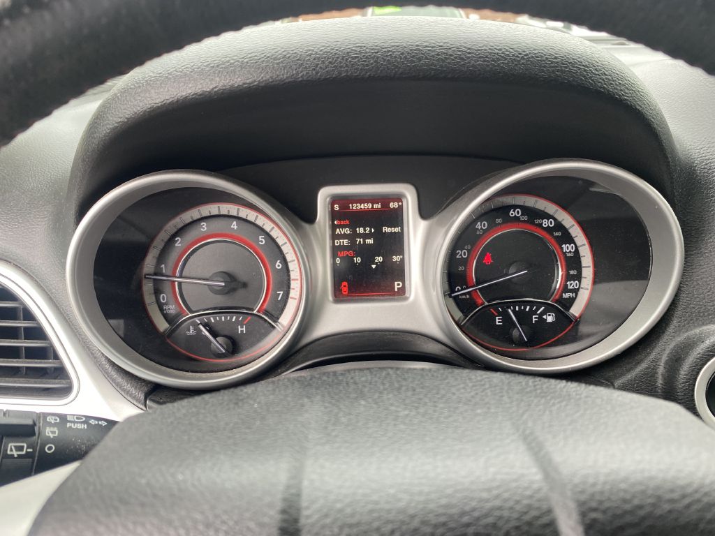 Photo 12 of this DODGE JOURNEY