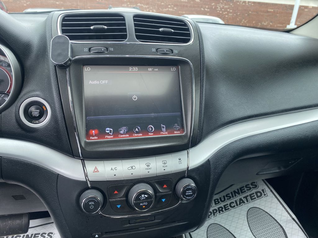 Photo 13 of this DODGE JOURNEY