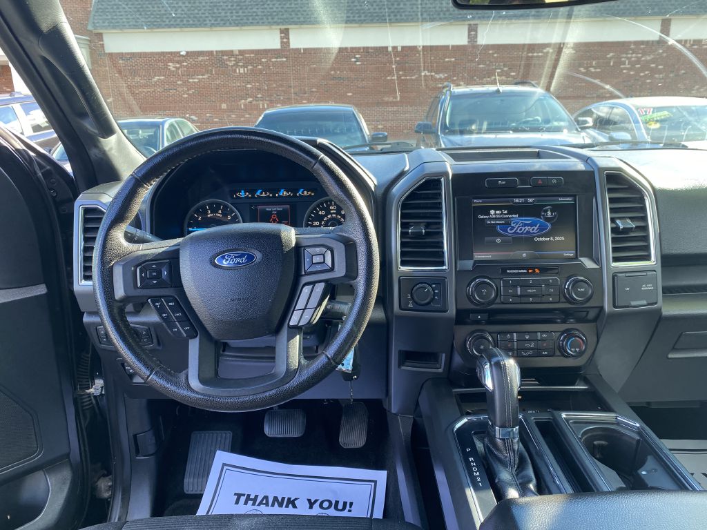 Photo 10 of this FORD F150