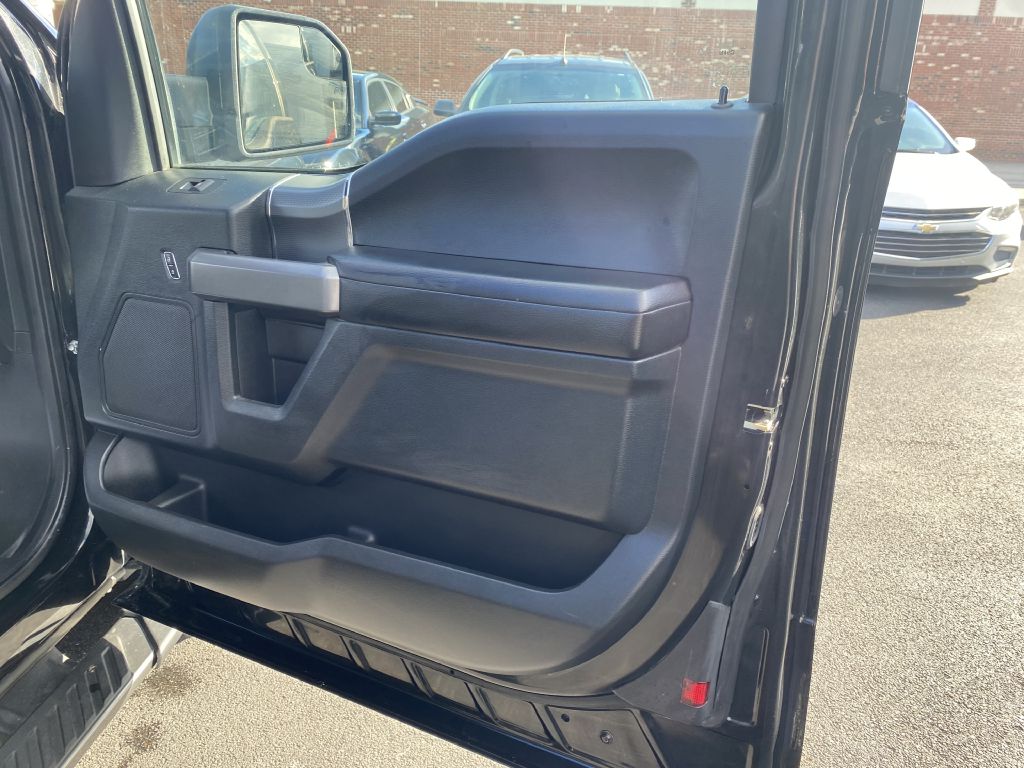 Photo 22 of this FORD F150
