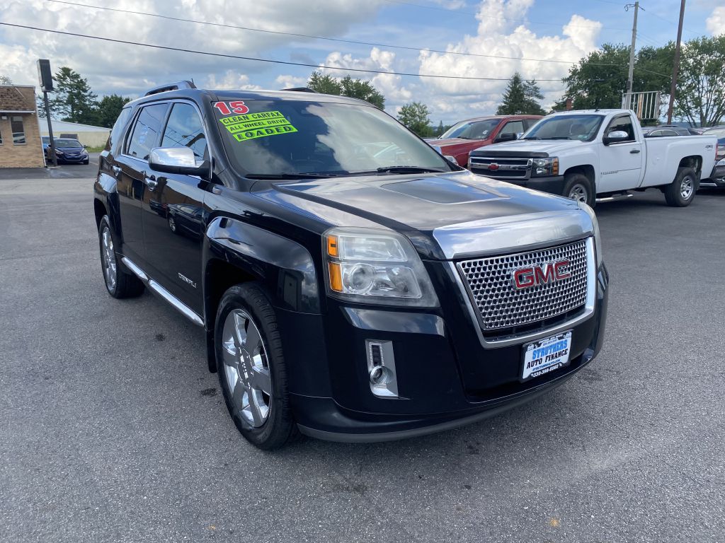 Photo 3 of this GMC TERRAIN