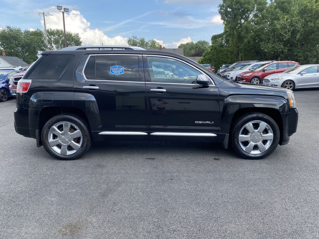 Photo 4 of this GMC TERRAIN