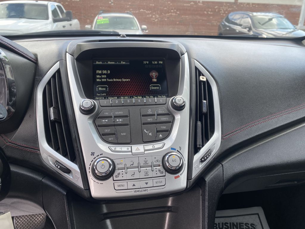 Photo 13 of this GMC TERRAIN