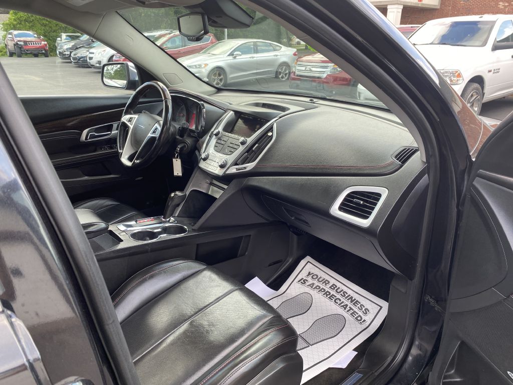 Photo 18 of this GMC TERRAIN