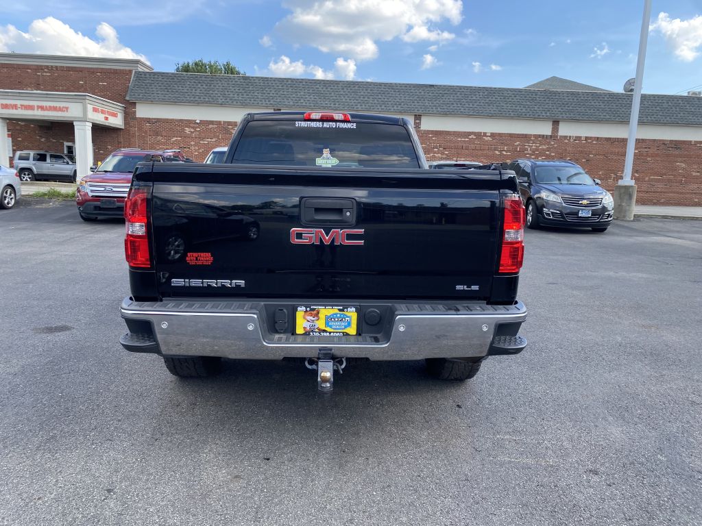 Photo 6 of this GMC SIERRA