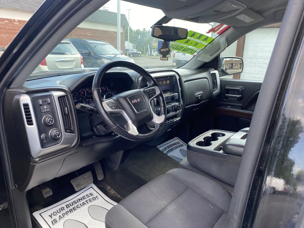 Photo 13 of this GMC SIERRA
