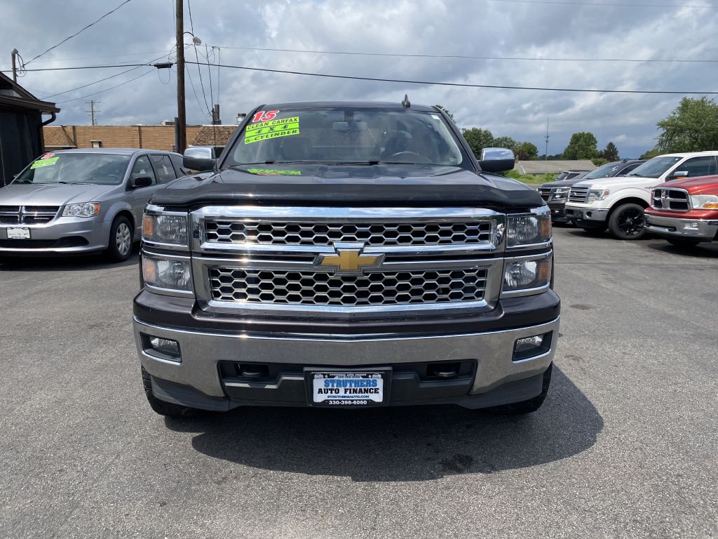 Photo 2 of this CHEVROLET SILVERADO 1500