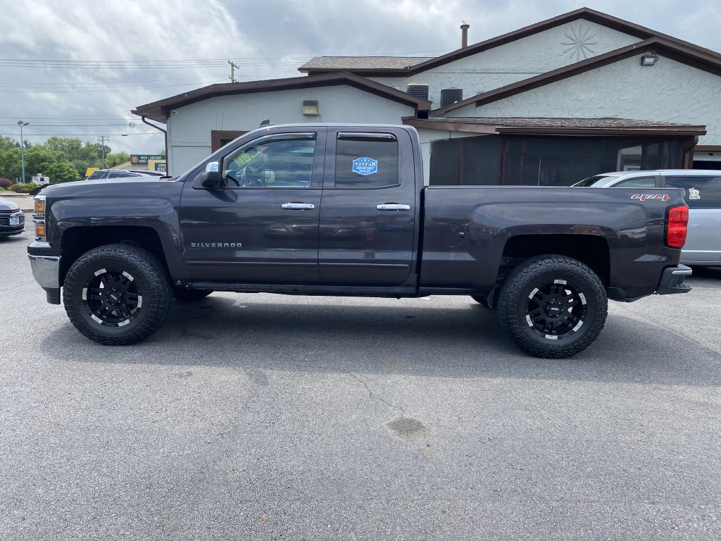 Photo 8 of this CHEVROLET SILVERADO 1500