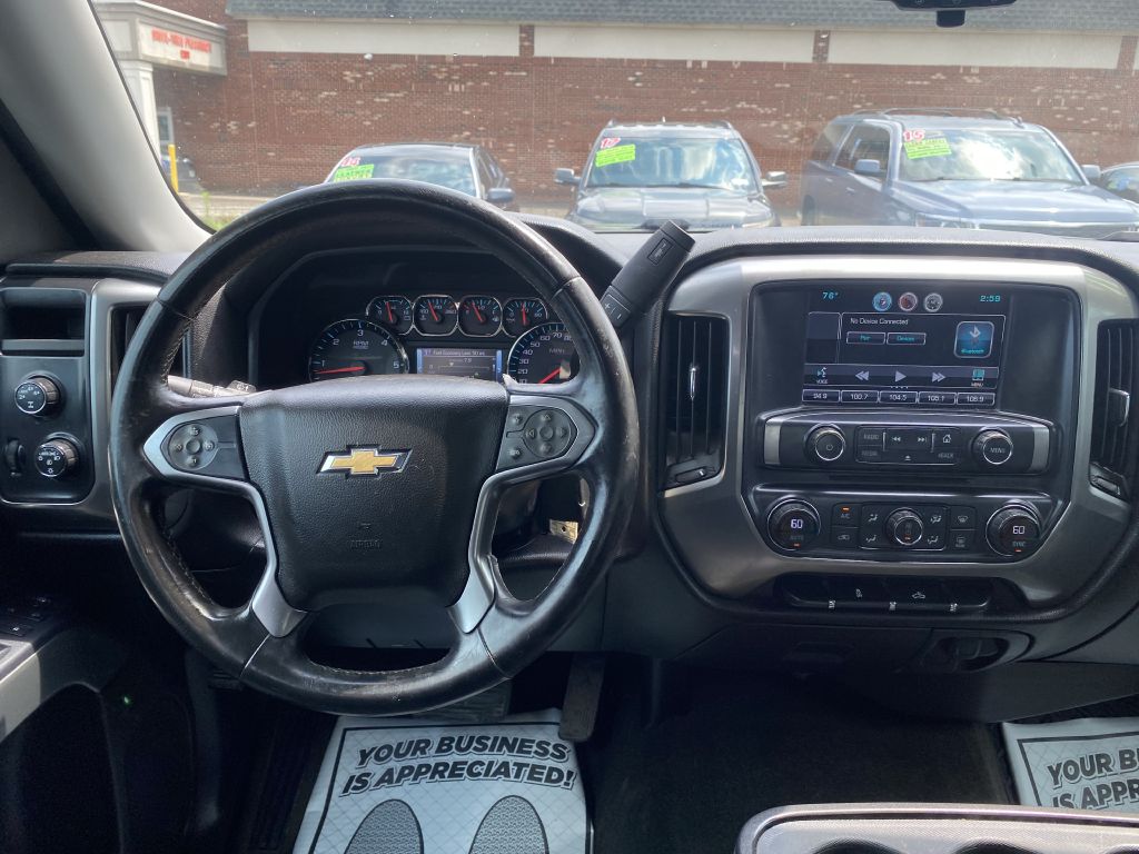 Photo 10 of this CHEVROLET SILVERADO 1500