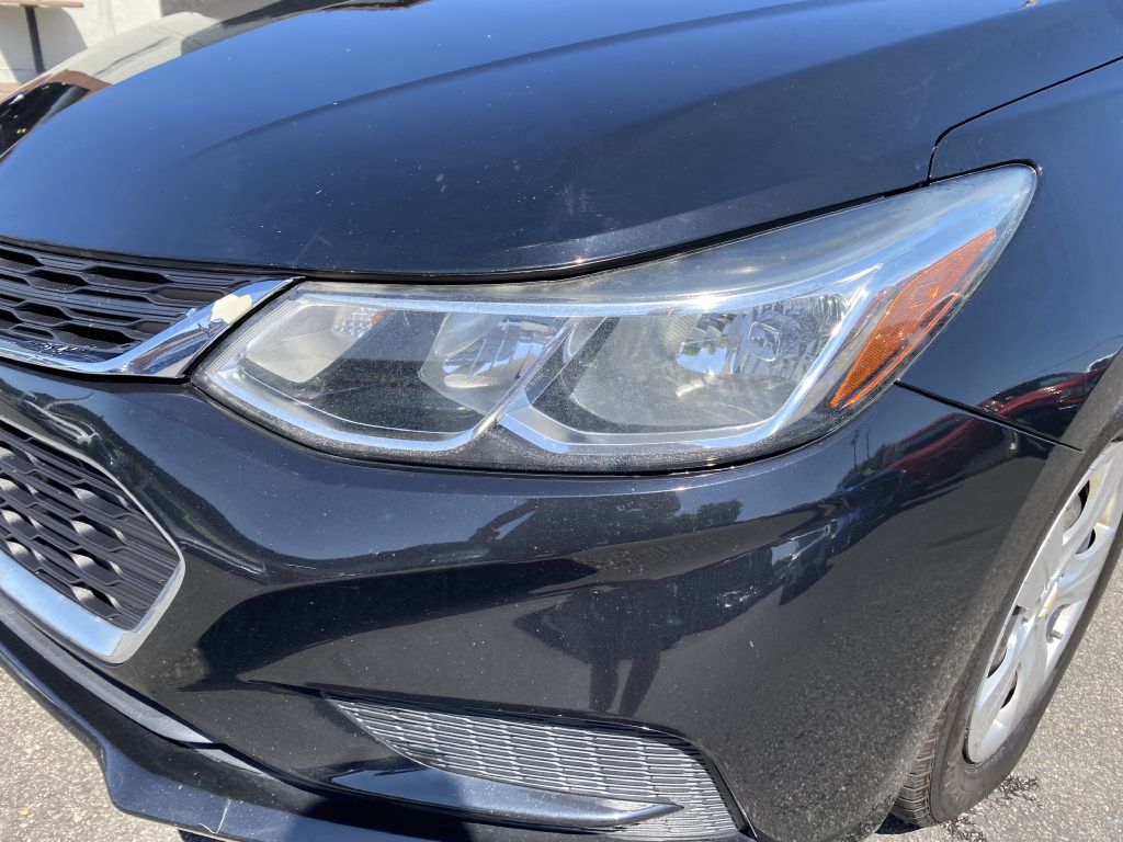 Photo 24 of this CHEVROLET CRUZE