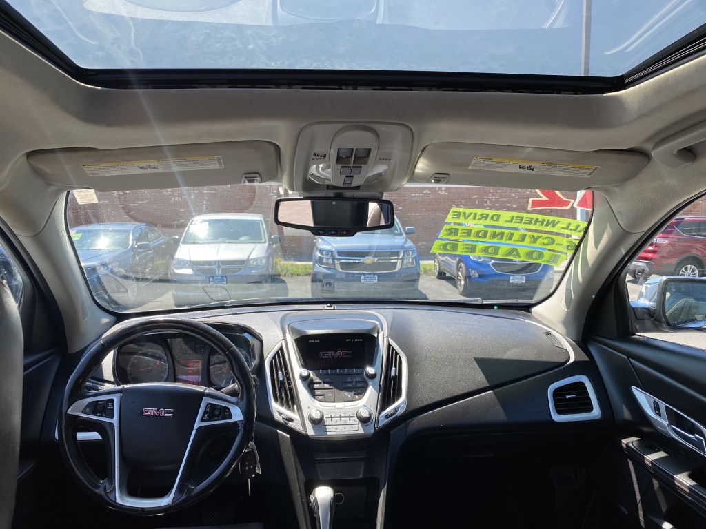 Photo 9 of this GMC TERRAIN