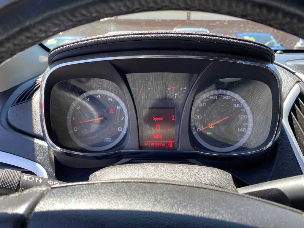 Photo 12 of this GMC TERRAIN