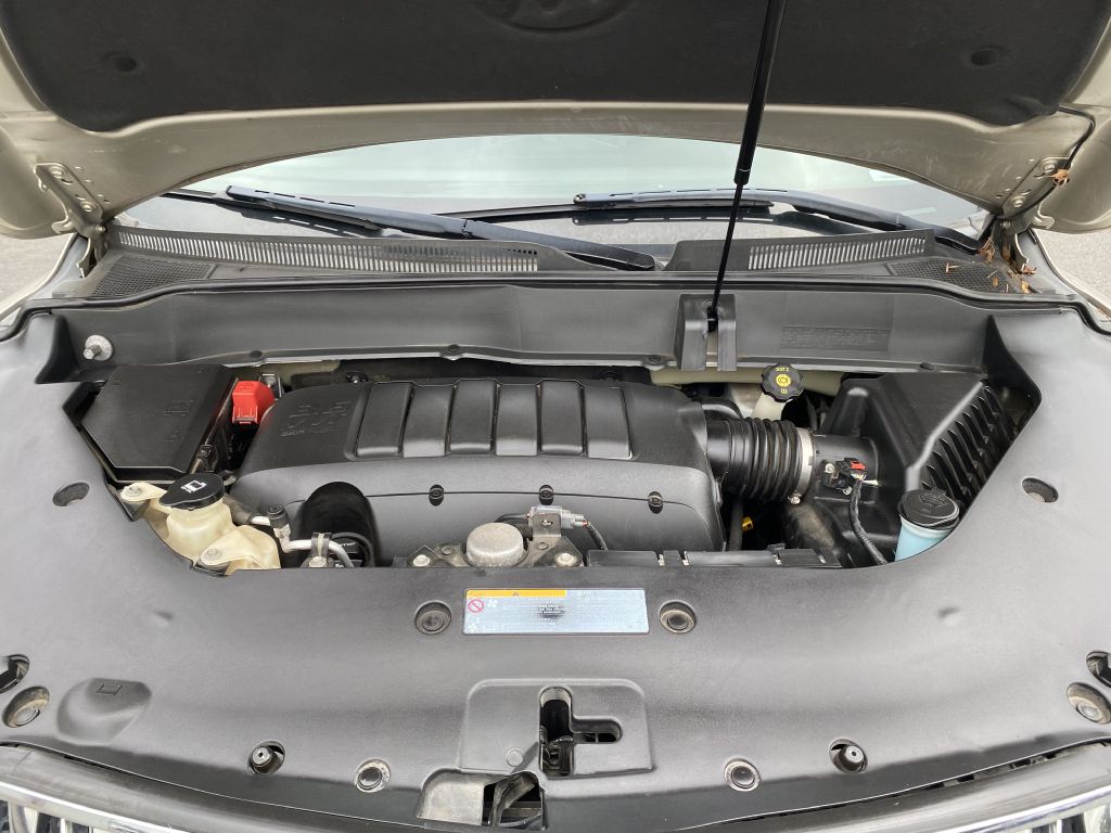 Photo 25 of this BUICK ENCLAVE