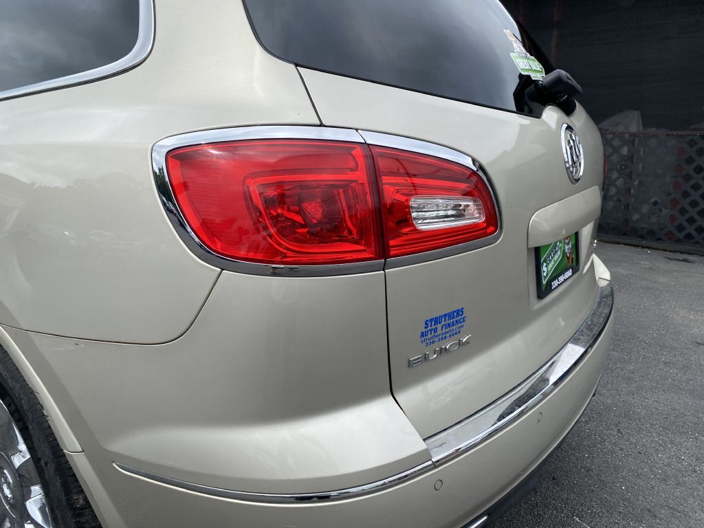 Photo 27 of this BUICK ENCLAVE