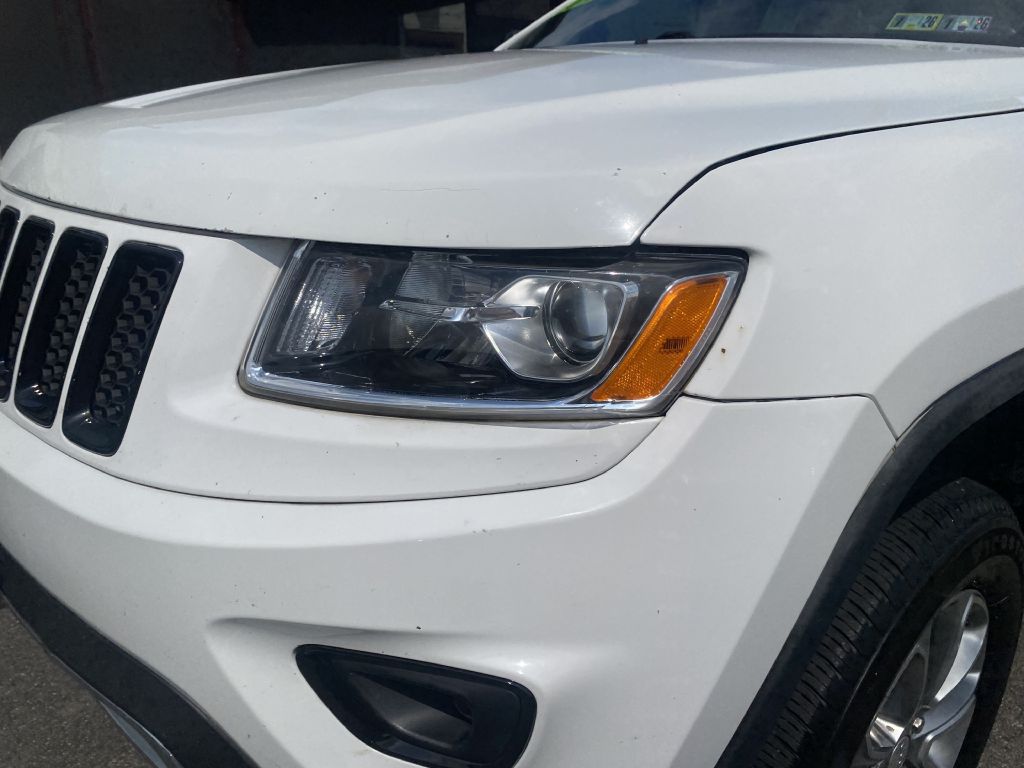 Photo 25 of this JEEP GRAND CHEROKEE