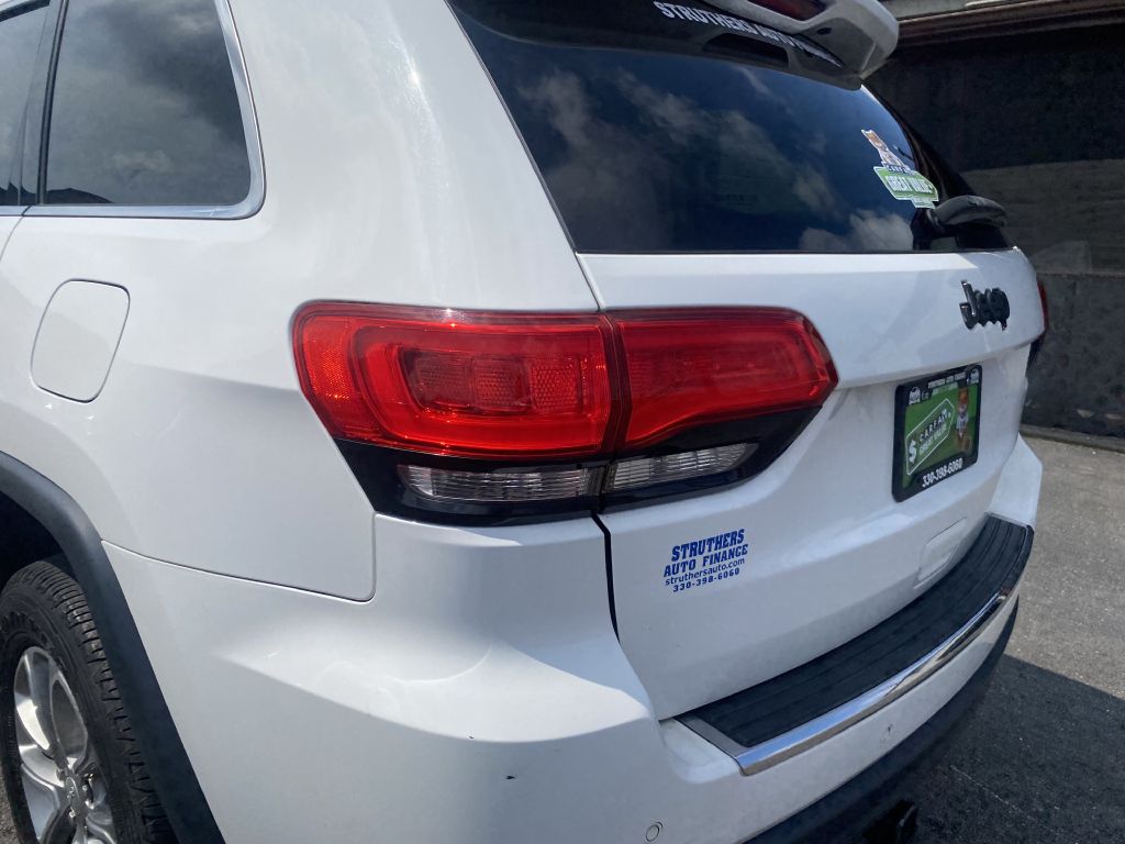 Photo 26 of this JEEP GRAND CHEROKEE