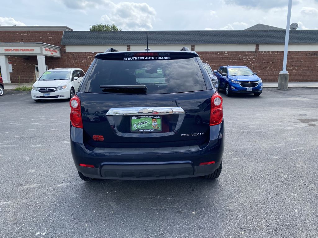 Photo 6 of this CHEVROLET EQUINOX