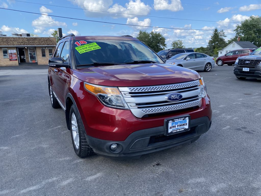 Photo 3 of this FORD EXPLORER